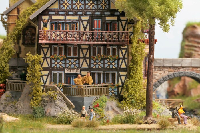 The Hunting House Diorama